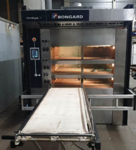 Nettoyage d'un système d'extraction de four de boulangerie avant et après